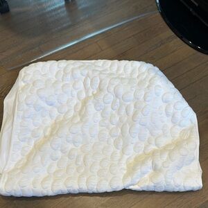 White Quilted crib mattress waterproof Cover